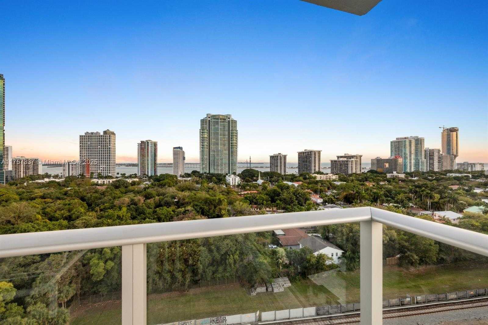 Small Image of 1600 SOUTH WEST 1ST AVE #307, Miami Number 31