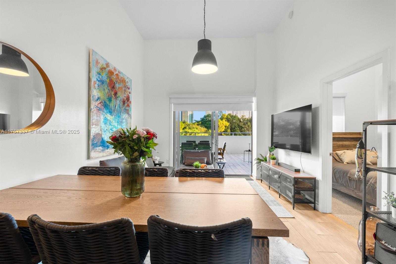 Small Image of 1600 SOUTH WEST 1ST AVE #307, Miami Number 4