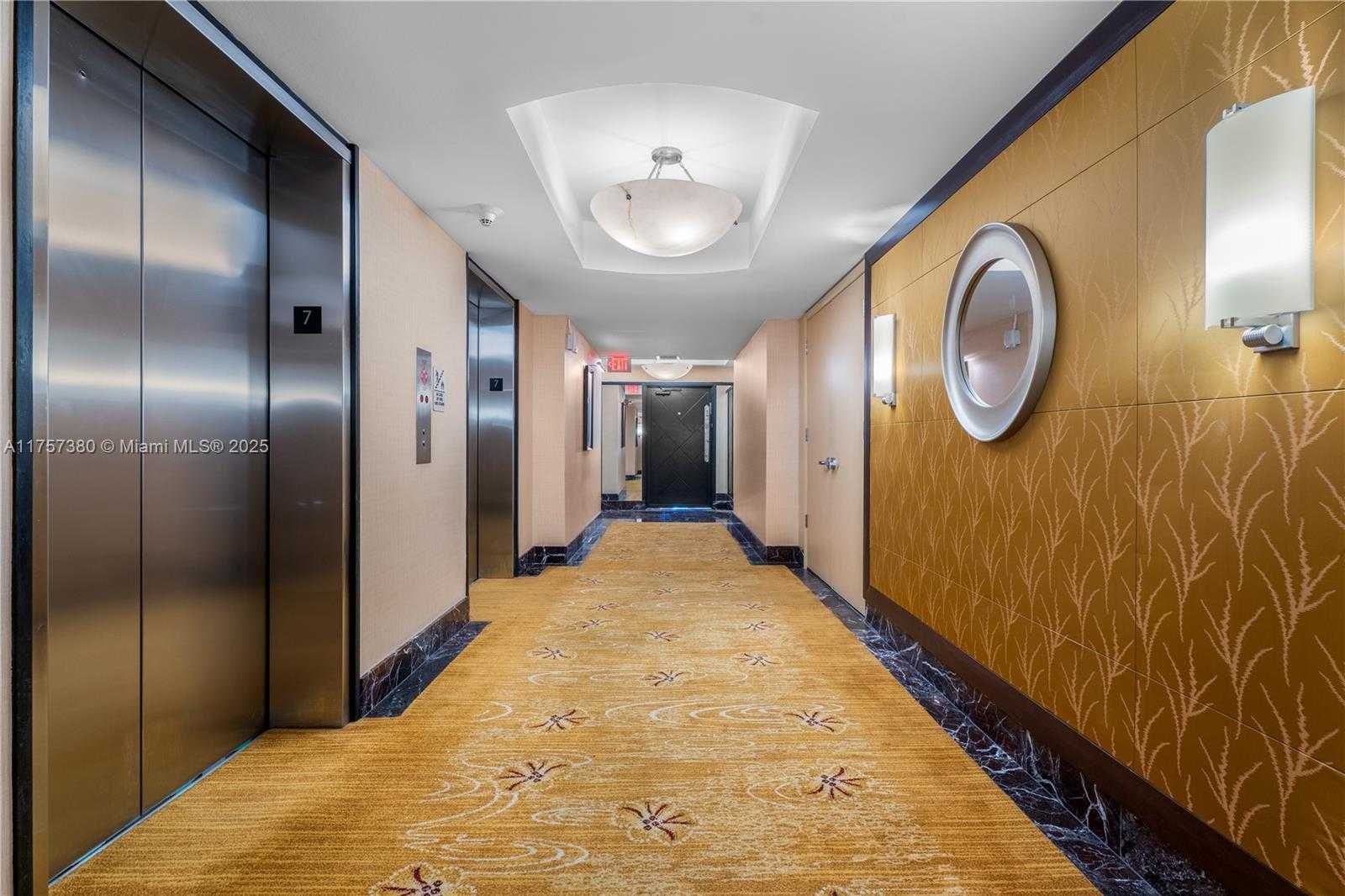 Small Image of 5660 COLLINS AVE #7D, Miami Beach Number 24