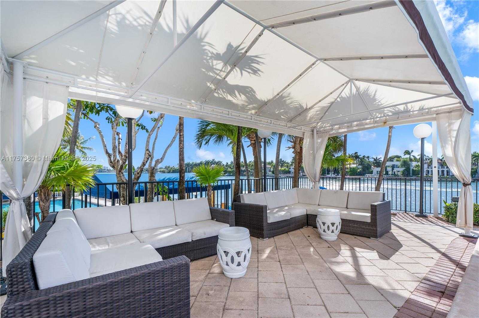 Small Image of 5660 COLLINS AVE #7D, Miami Beach Number 26