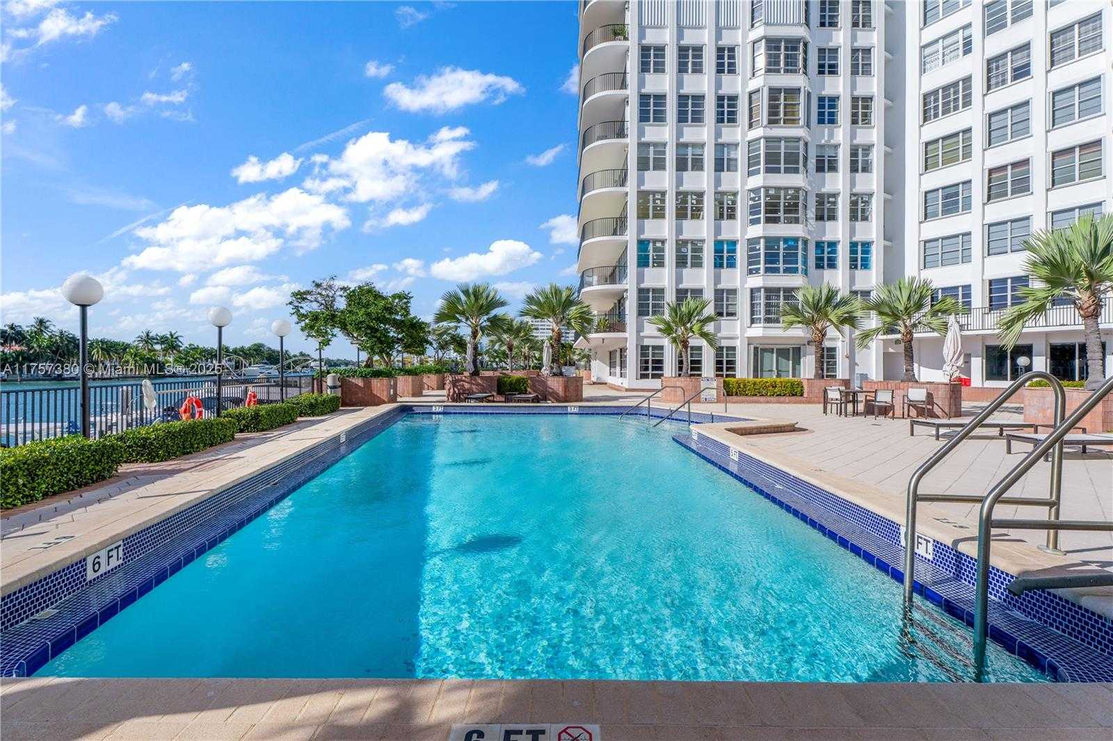 Small Image of 5660 COLLINS AVE #7D, Miami Beach Number 28