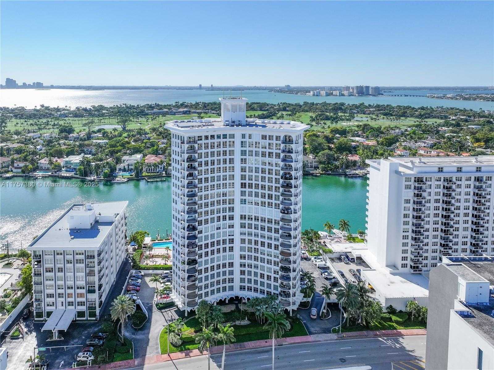Small Image of 5660 COLLINS AVE #7D, Miami Beach Number 34