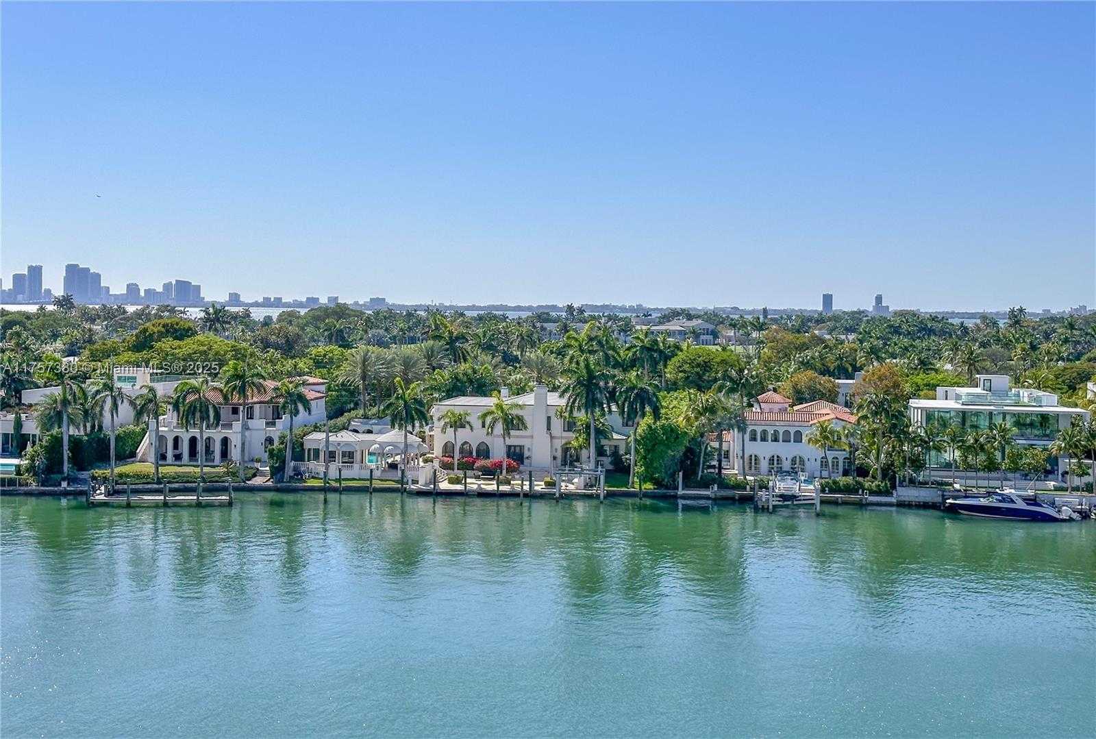 Small Image of 5660 COLLINS AVE #7D, Miami Beach Number 39