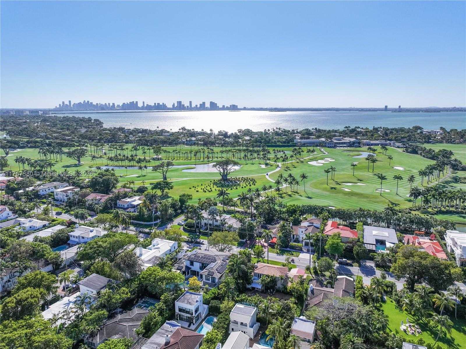 Small Image of 5660 COLLINS AVE #7D, Miami Beach Number 41
