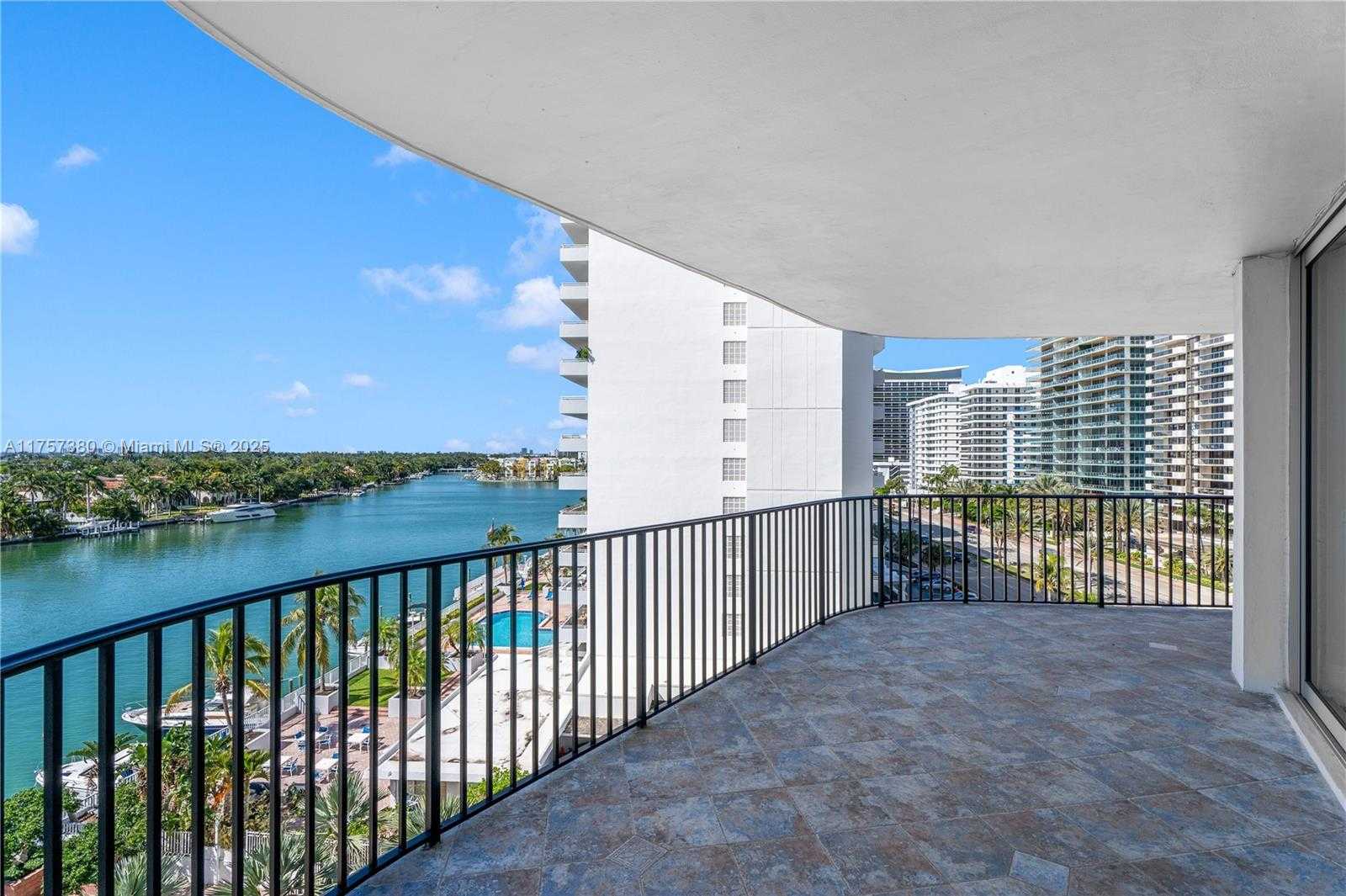 Small Image of 5660 COLLINS AVE #7D, Miami Beach Number 7