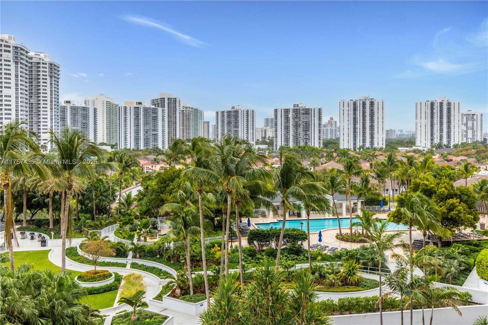 Small Image of 21055 YACHT CLUB DR #902, Aventura Number 17