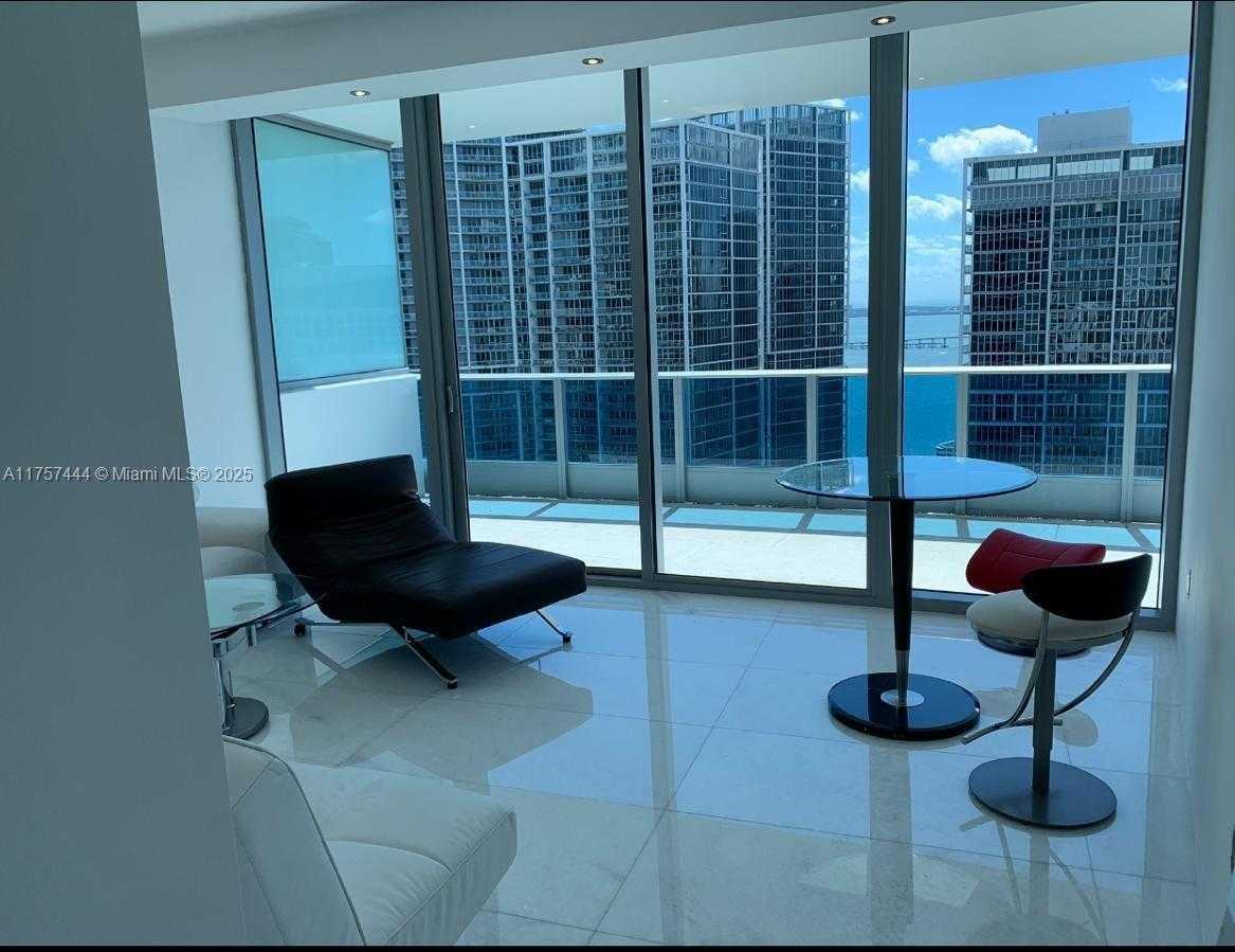 Small Image of 200 BISCAYNE BOULEVARD WAY #4702, Miami Number 8