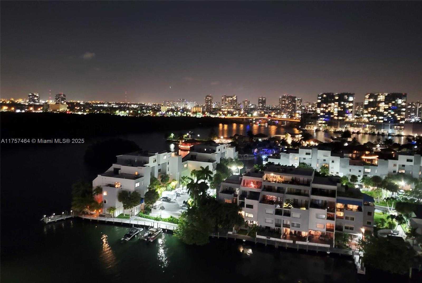 Small Image of 400 KINGS POINT DR #1018, Sunny Isles Beach Number 5