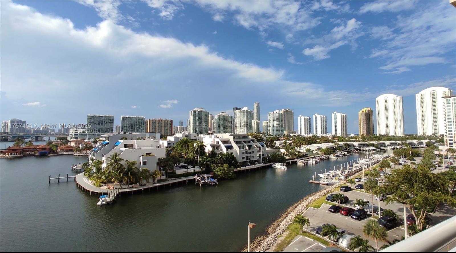 Small Image of 400 KINGS POINT DR #1018, Sunny Isles Beach Number 6