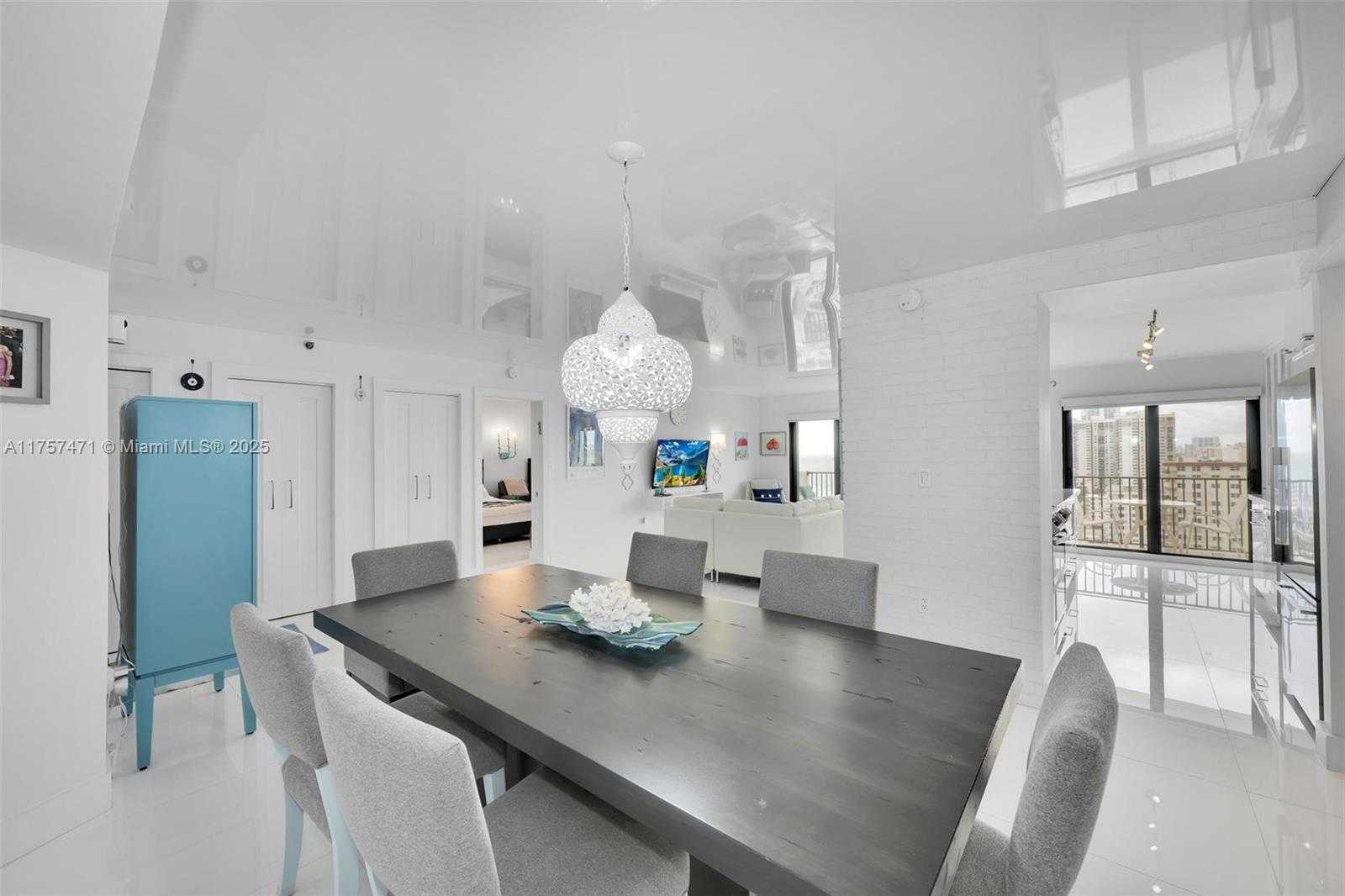 Small Image of 1201 SOUTH OCEAN DR #1904S, Hollywood Number 13