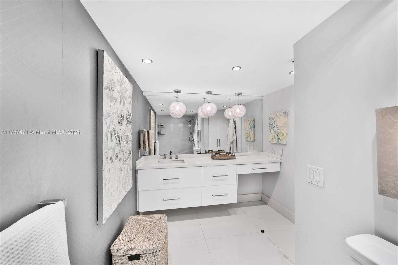 Small Image of 1201 SOUTH OCEAN DR #1904S, Hollywood Number 28
