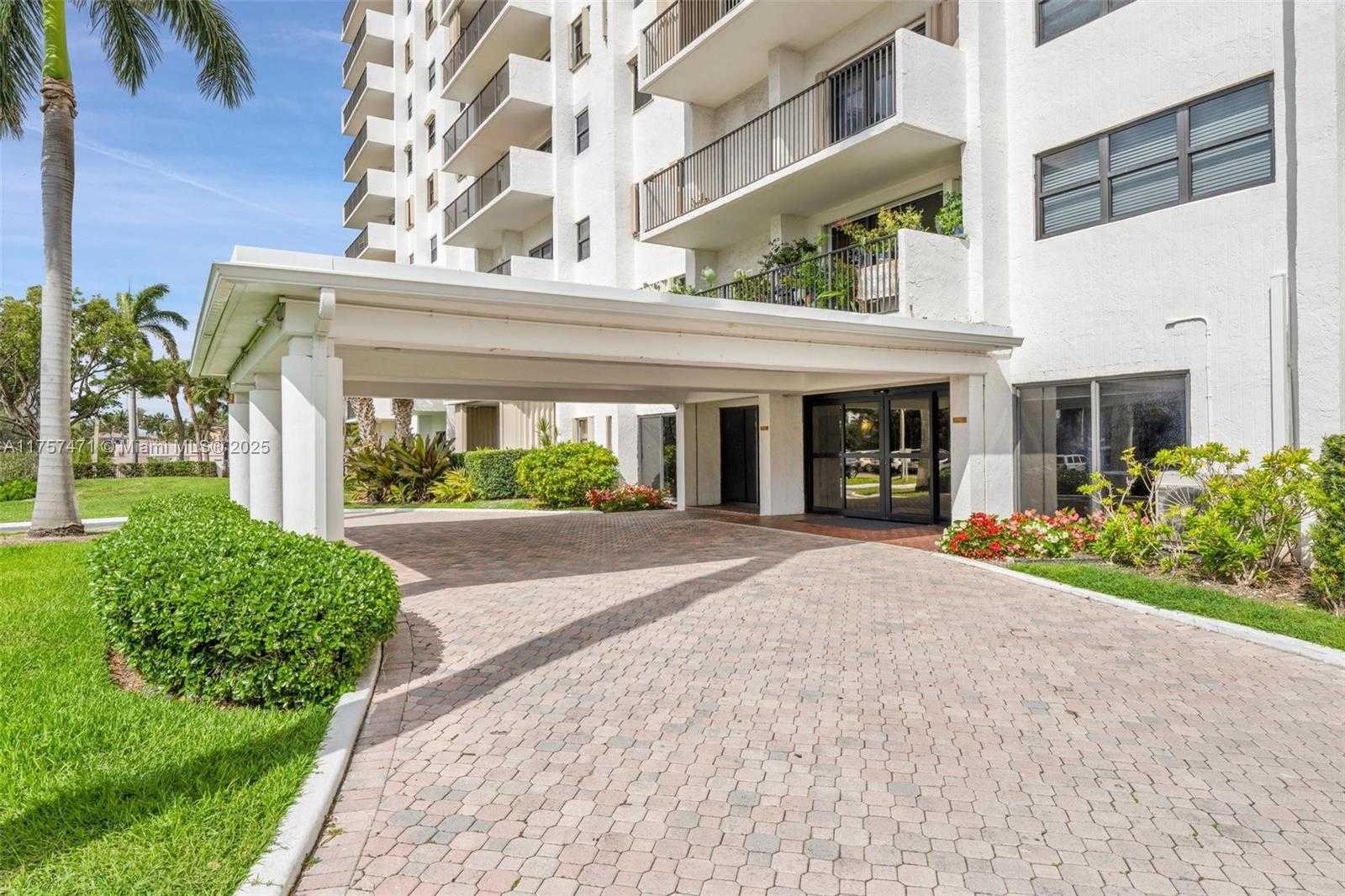 Small Image of 1201 SOUTH OCEAN DR #1904S, Hollywood Number 37