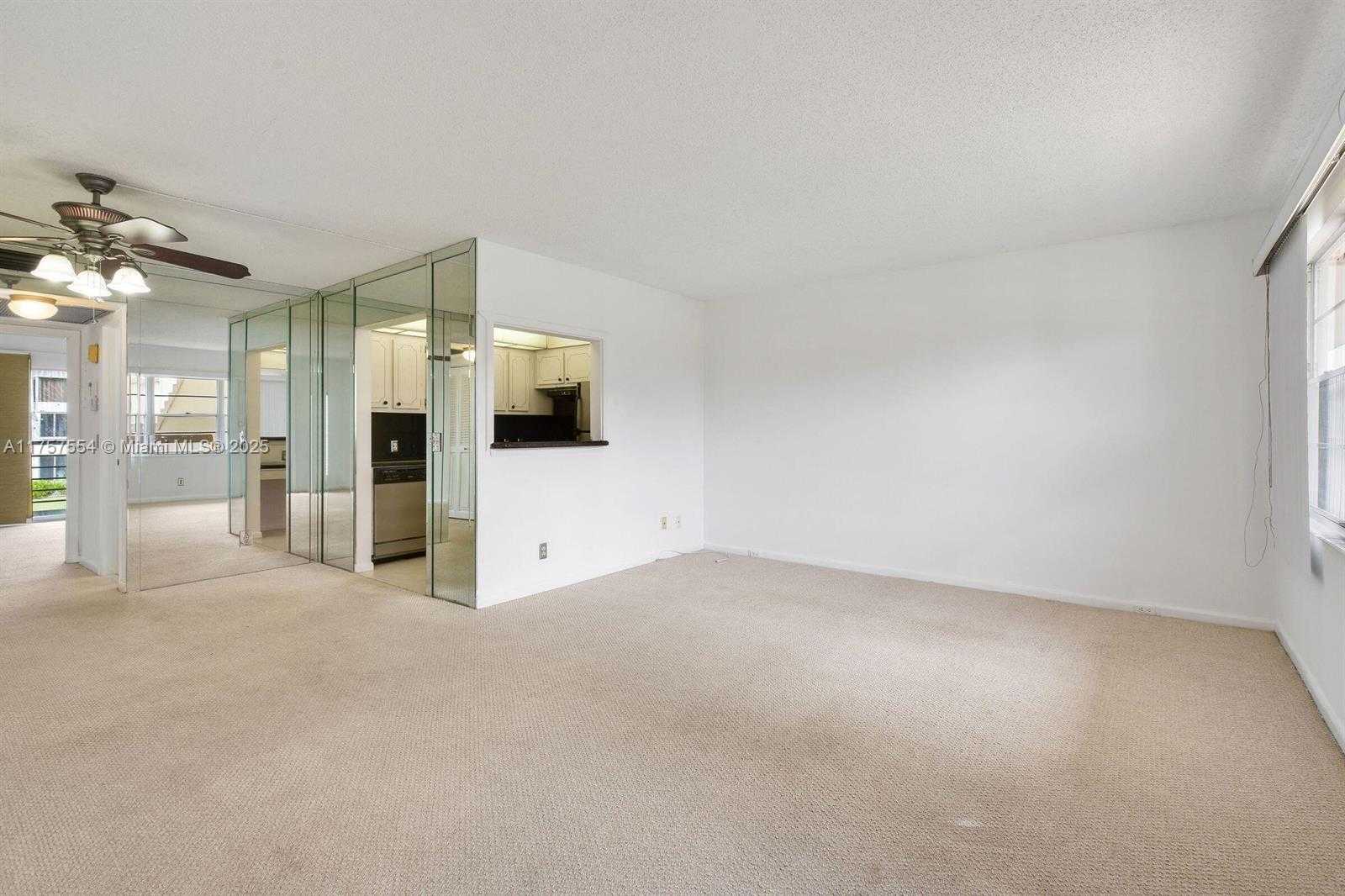 Small Image of 310 MANSFIELD H #310, Boca Raton Number 4