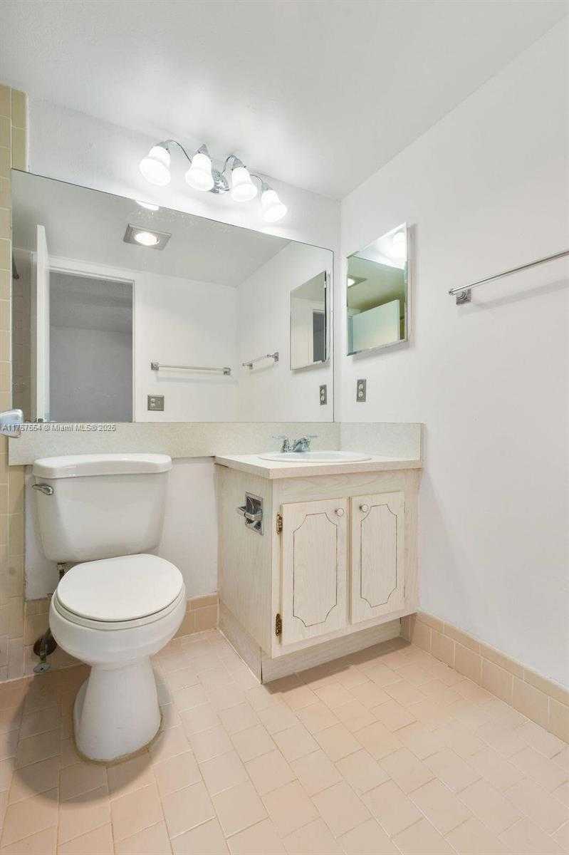 Small Image of 310 MANSFIELD H #310, Boca Raton Number 8