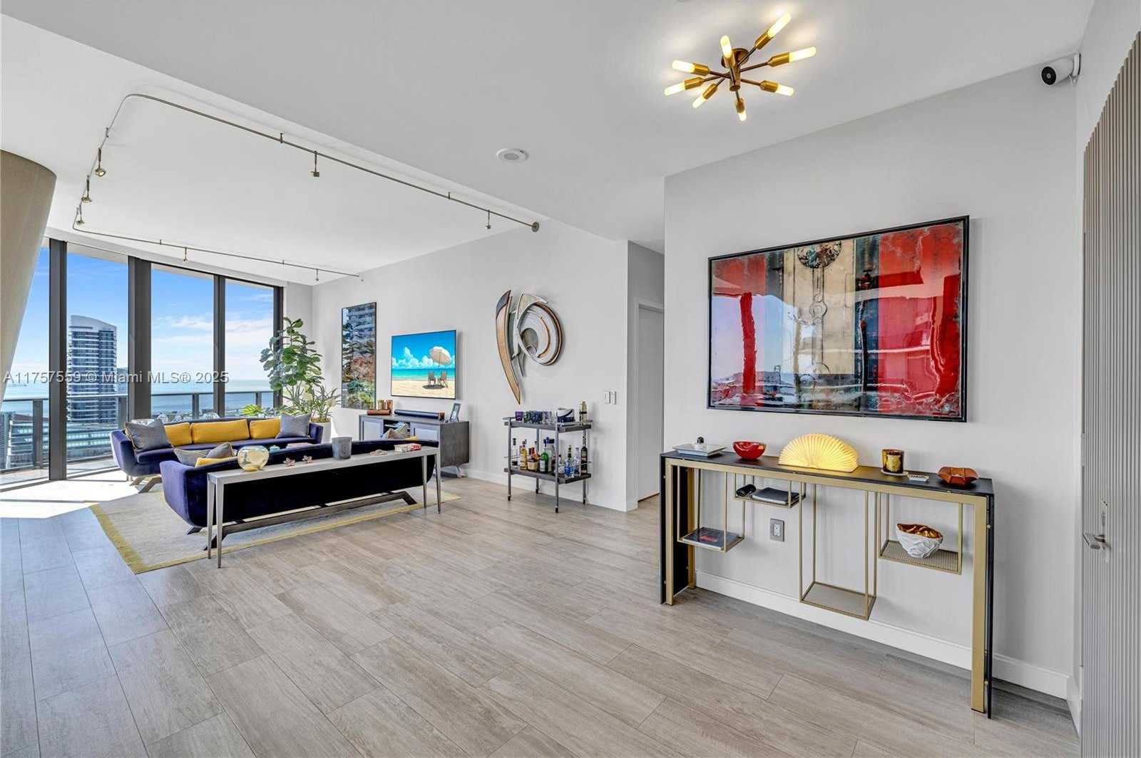Small Image of 55 SOUTH WEST 9TH ST #PH4503, Miami Number 21