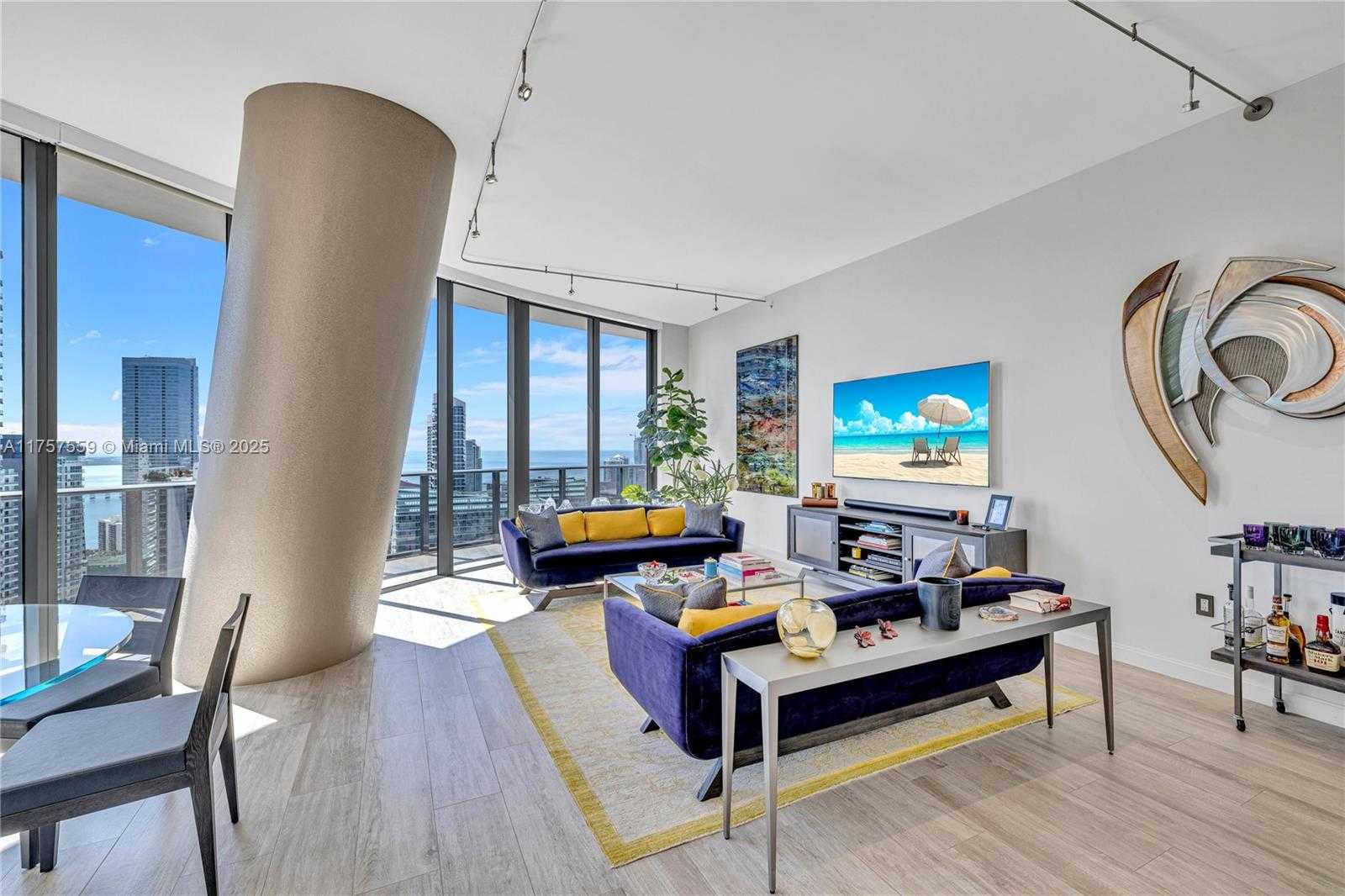 Small Image of 55 SOUTH WEST 9TH ST #PH4503, Miami Number 23