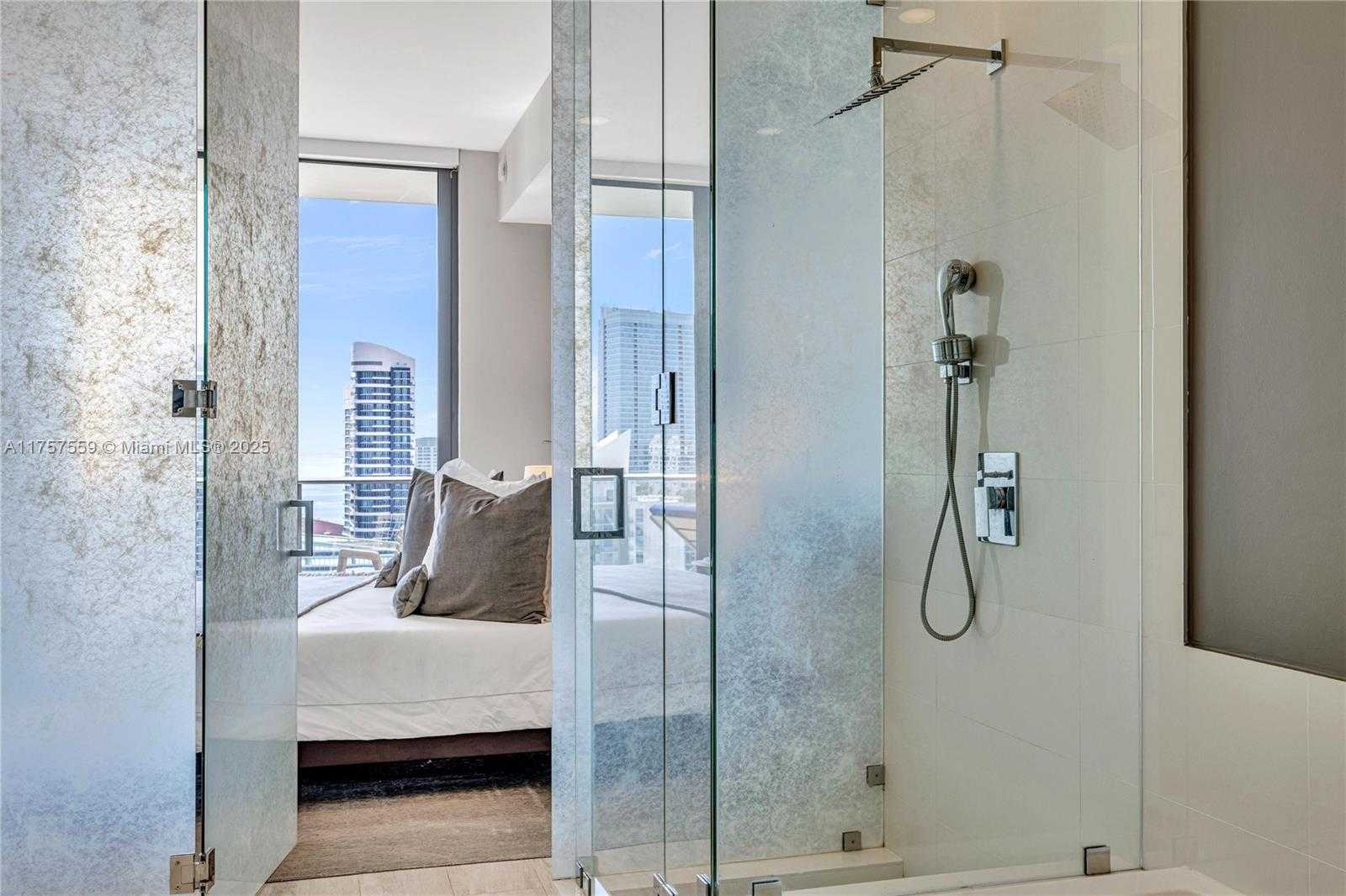 Small Image of 55 SOUTH WEST 9TH ST #PH4503, Miami Number 35