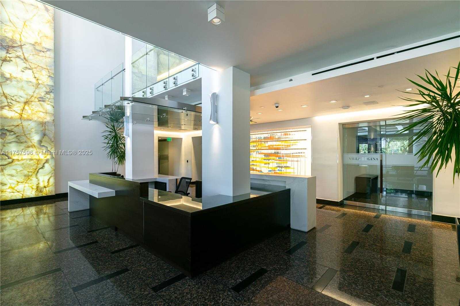 Small Image of 1581 BRICKELL AVE #1705, Miami Number 22