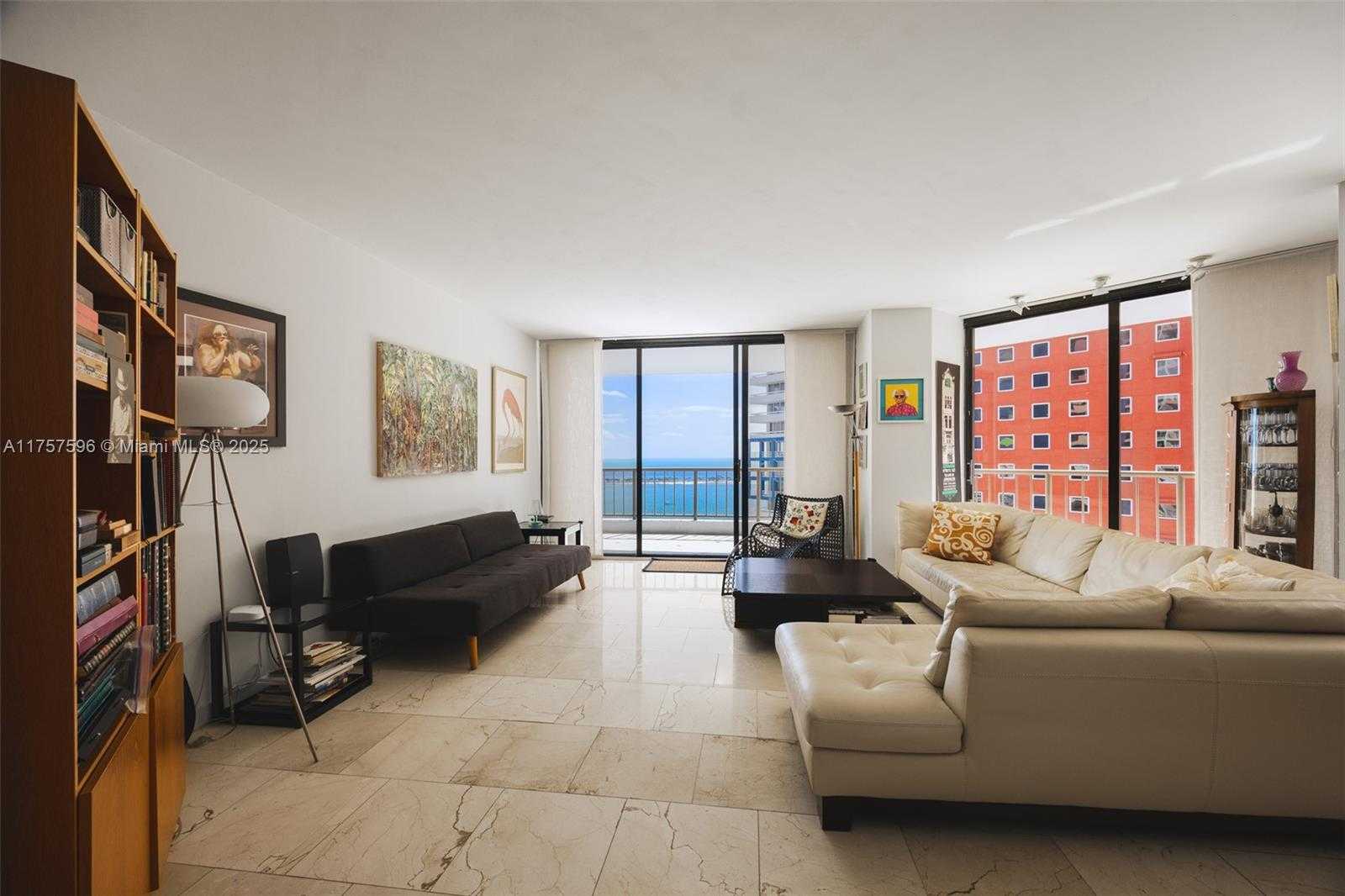 Small Image of 1581 BRICKELL AVE #1705, Miami Number 4