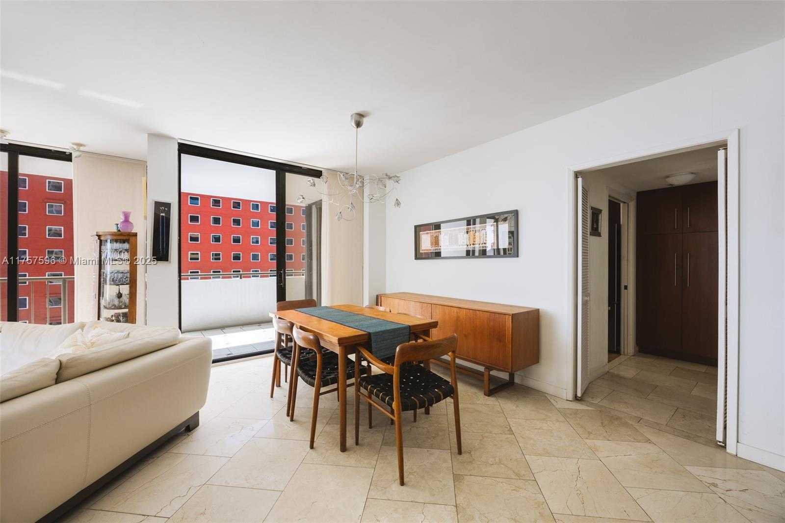 Small Image of 1581 BRICKELL AVE #1705, Miami Number 6