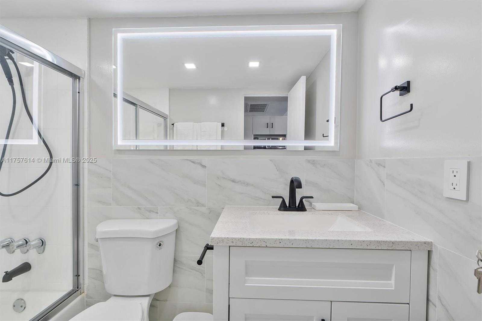 Small Image of 19201 COLLINS AVE #938, Sunny Isles Beach Number 12