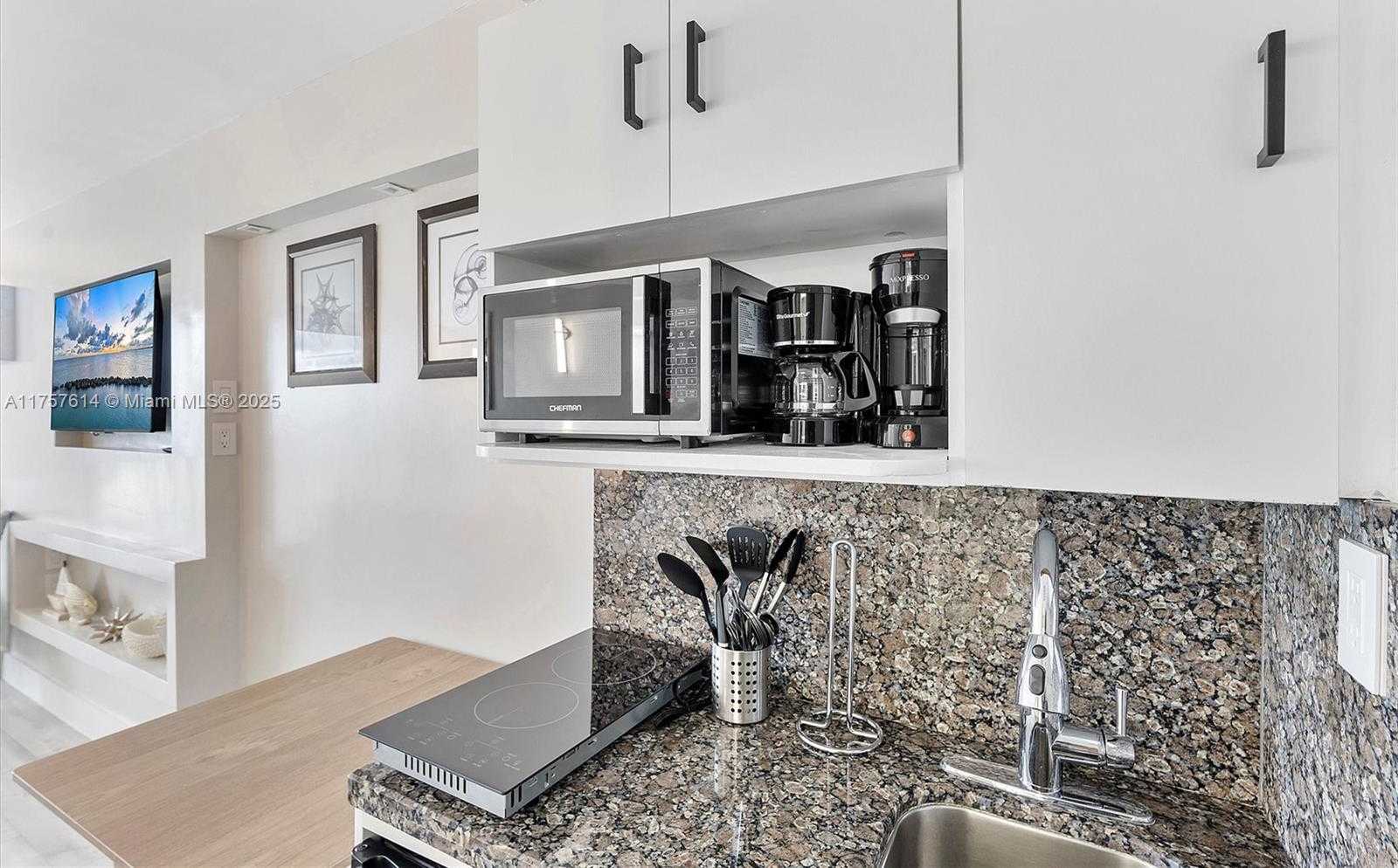 Small Image of 19201 COLLINS AVE #938, Sunny Isles Beach Number 9