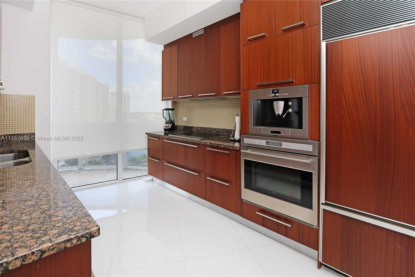 Small Image of 16001 COLLINS AVE #705, Sunny Isles Beach Number 14