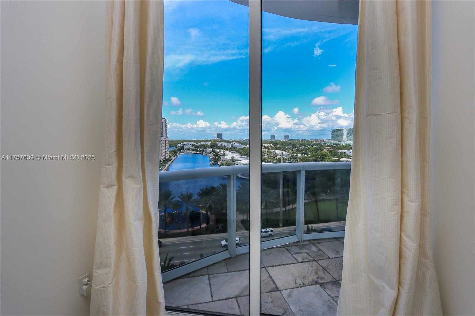 Small Image of 16001 COLLINS AVE #705, Sunny Isles Beach Number 21