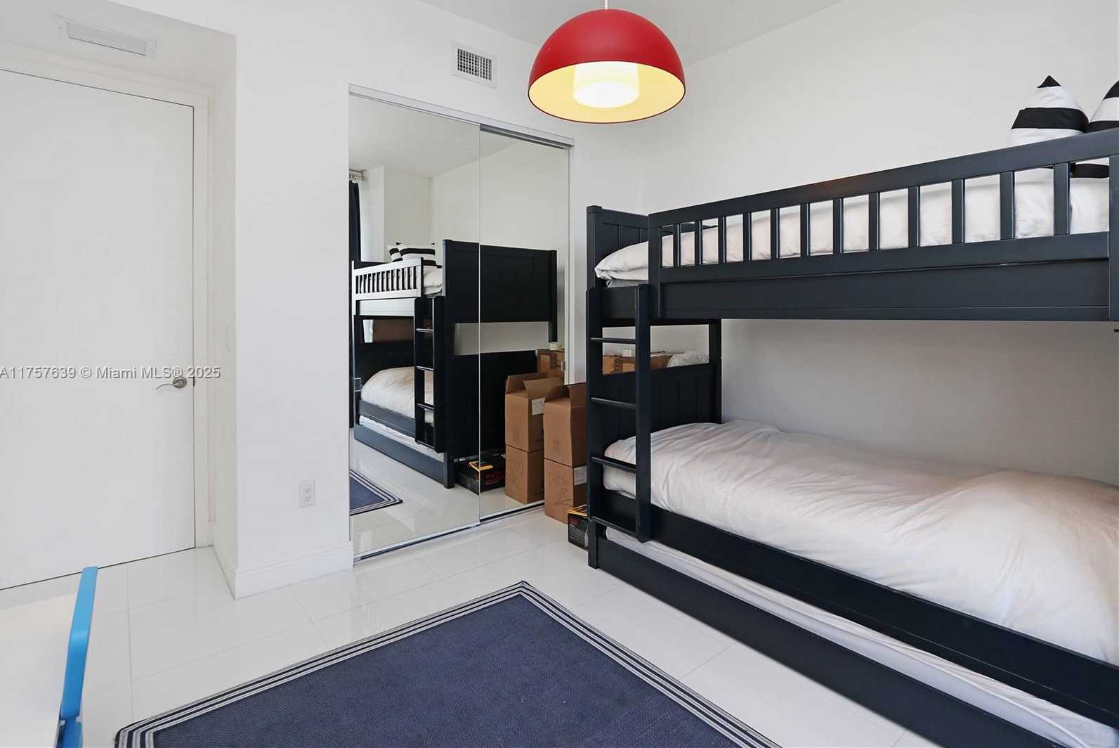 Small Image of 16001 COLLINS AVE #705, Sunny Isles Beach Number 29