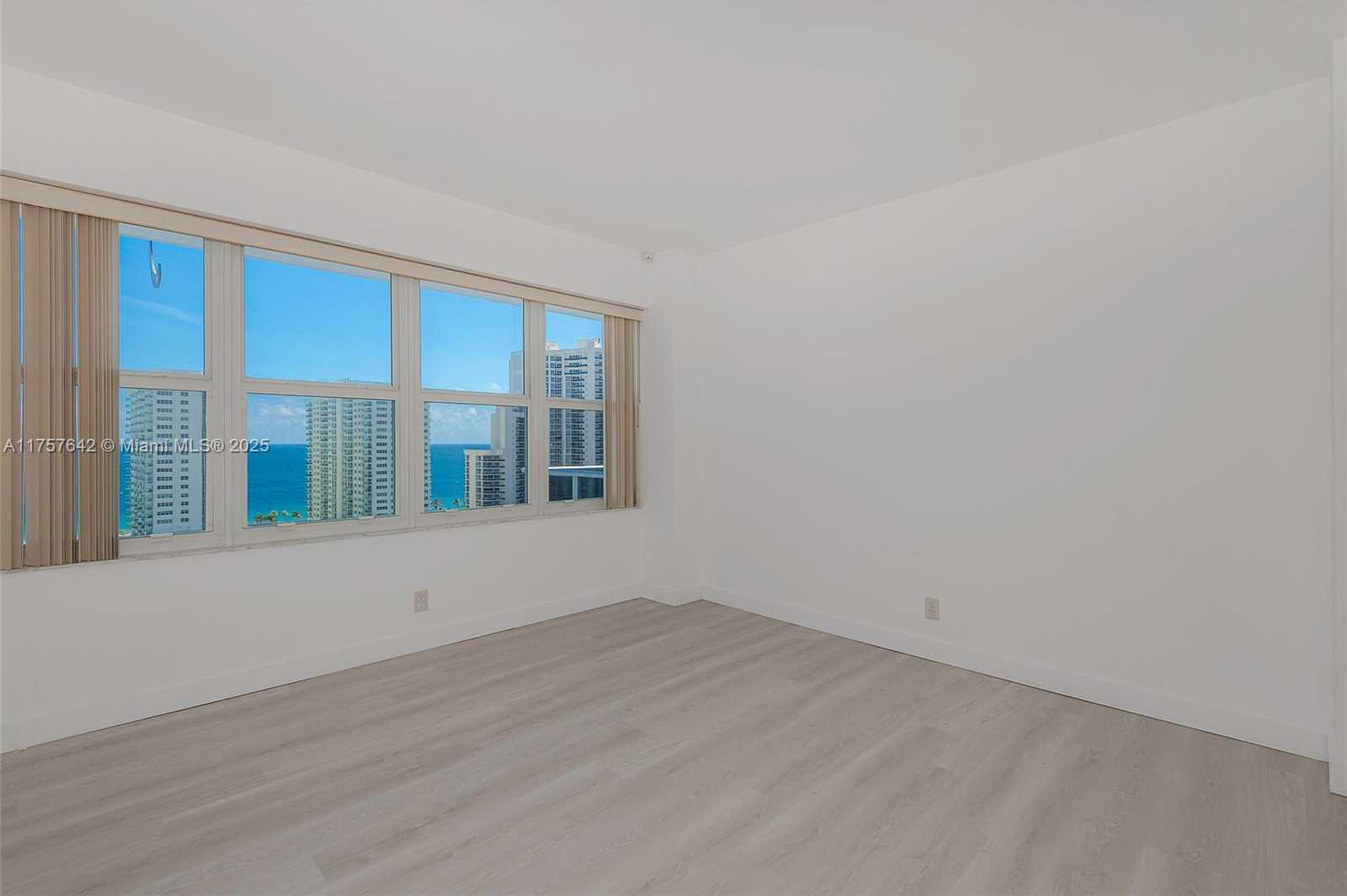 Small Image of 3333 NORTH EAST 34TH ST #1714, Fort Lauderdale Number 18