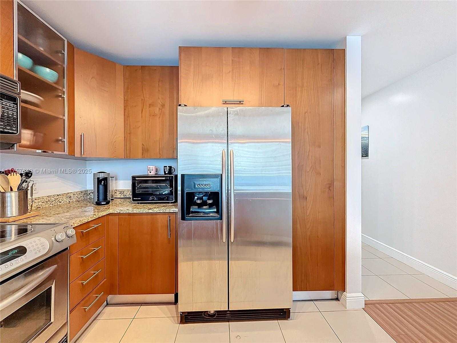 Small Image of 1945 SOUTH OCEAN DR #605, Hallandale Beach Number 18