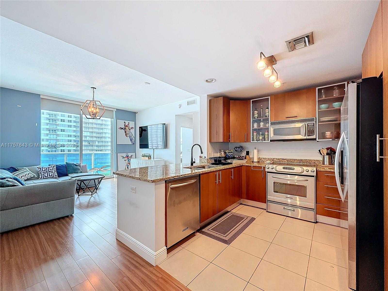 Small Image of 1945 SOUTH OCEAN DR #605, Hallandale Beach Number 20