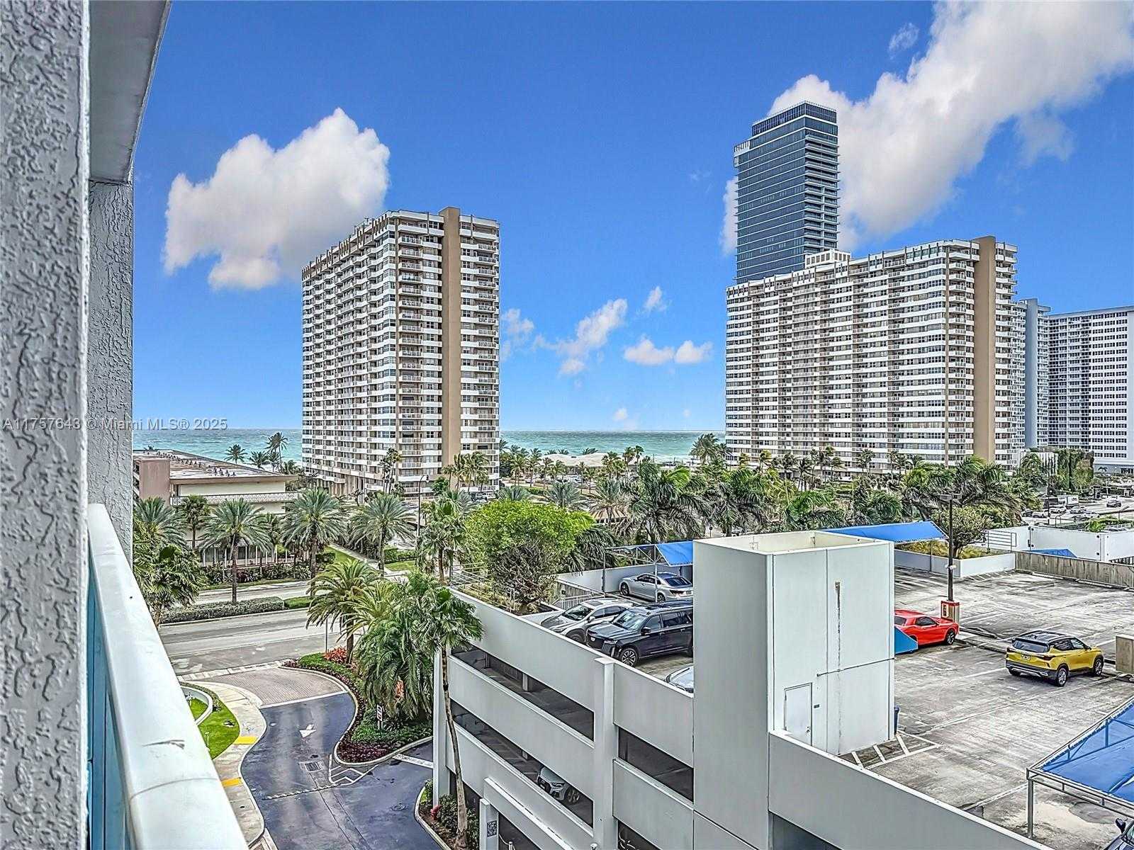 Small Image of 1945 SOUTH OCEAN DR #605, Hallandale Beach Number 34