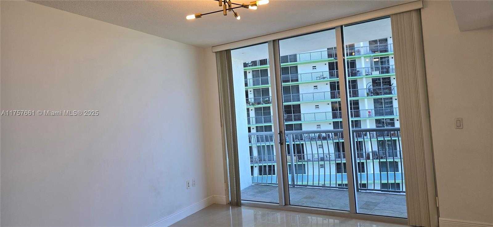 Small Image of 1750 NORTH BAYSHORE DR #1603, Miami Number 16