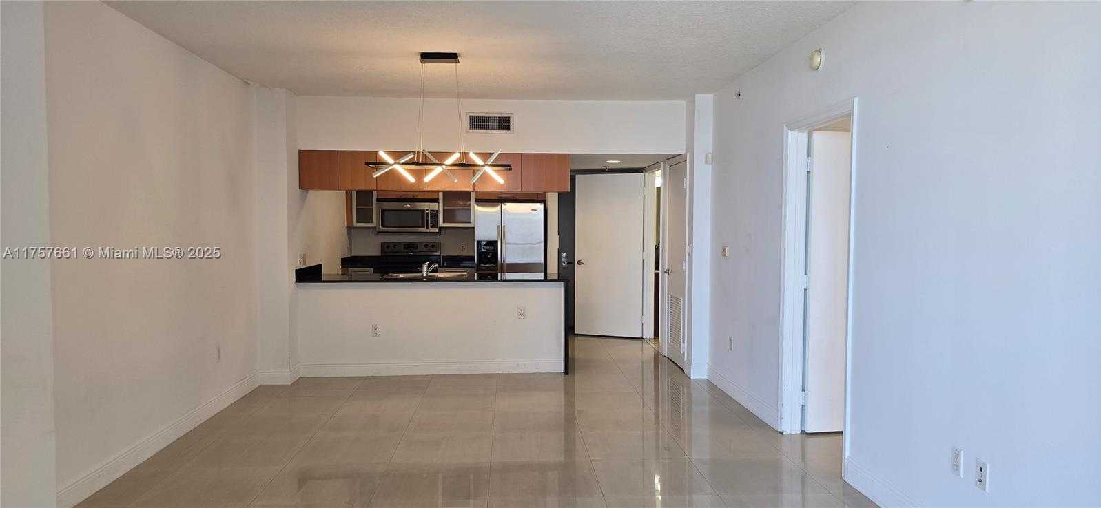 Small Image of 1750 NORTH BAYSHORE DR #1603, Miami Number 32