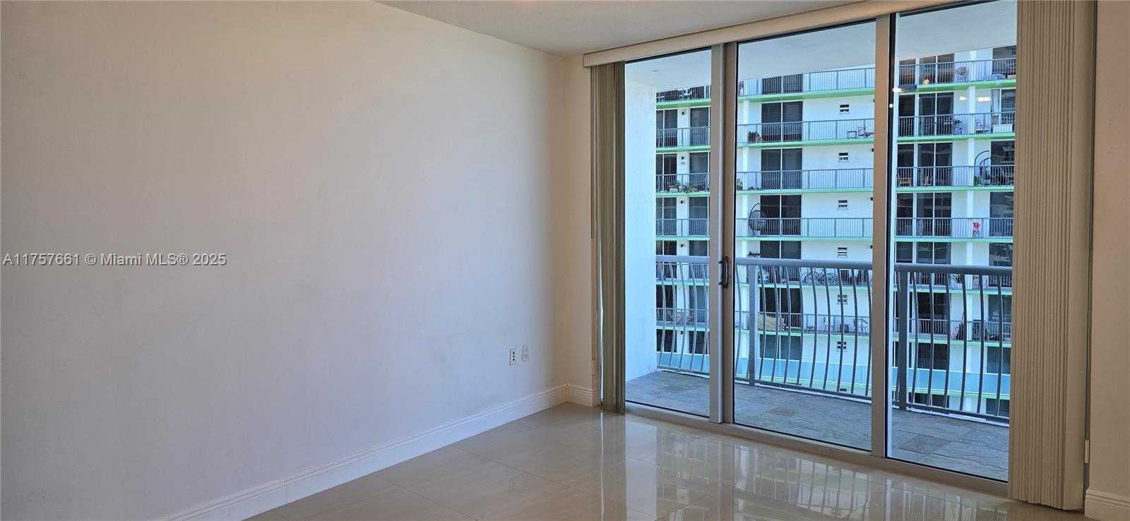 Small Image of 1750 NORTH BAYSHORE DR #1603, Miami Number 33