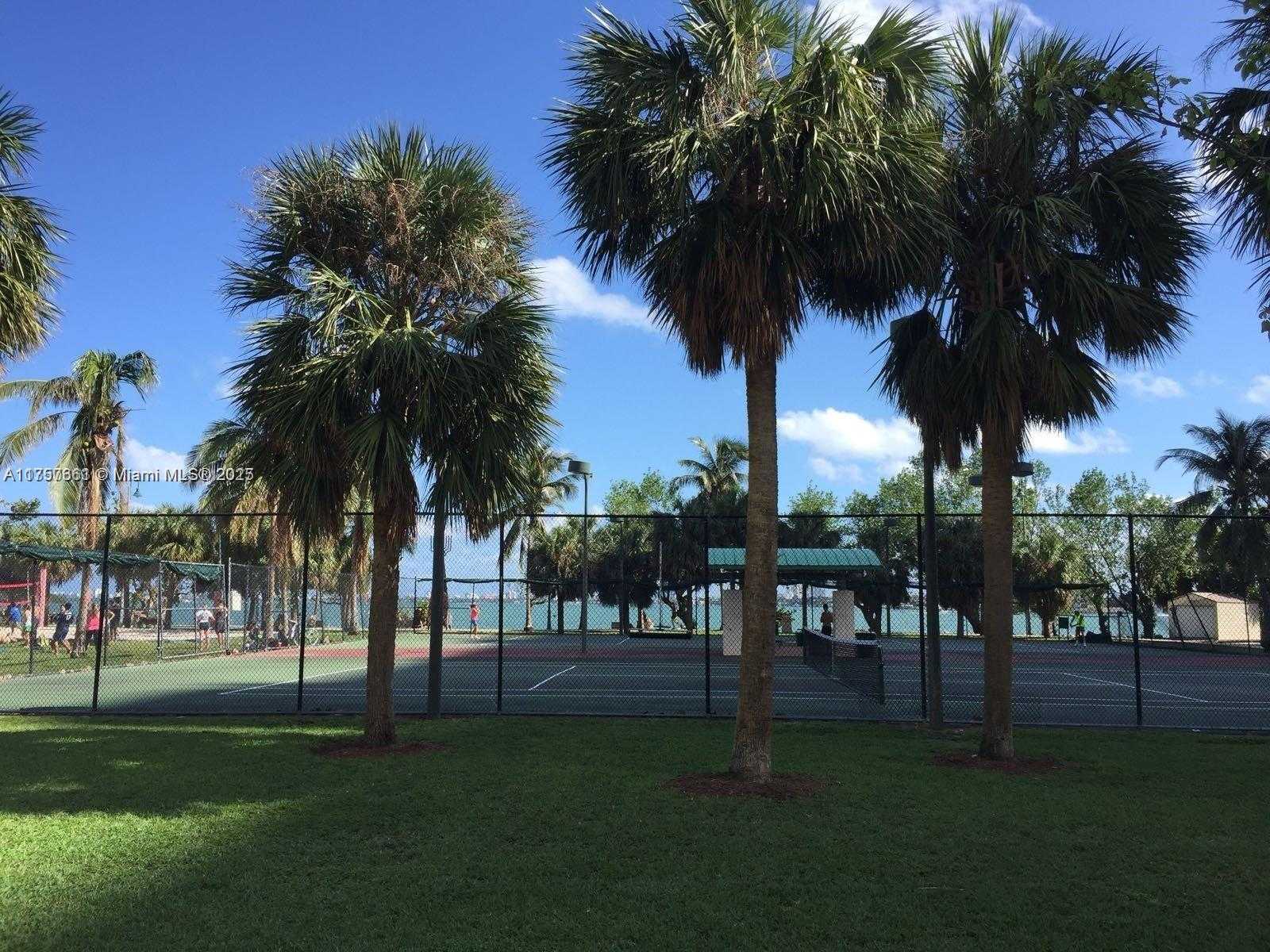 Small Image of 1750 NORTH BAYSHORE DR #1603, Miami Number 43