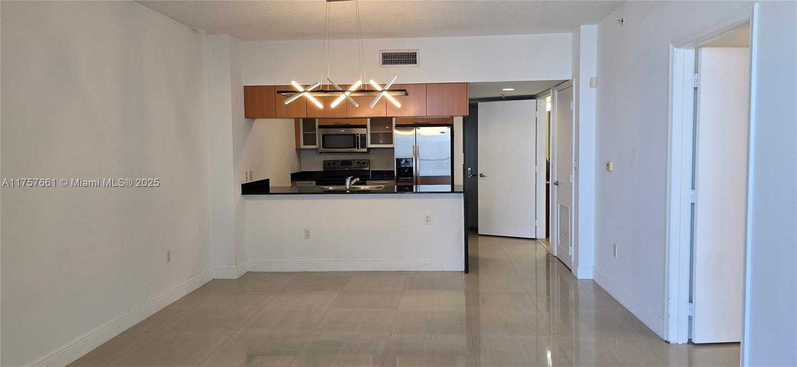 Small Image of 1750 NORTH BAYSHORE DR #1603, Miami Number 5