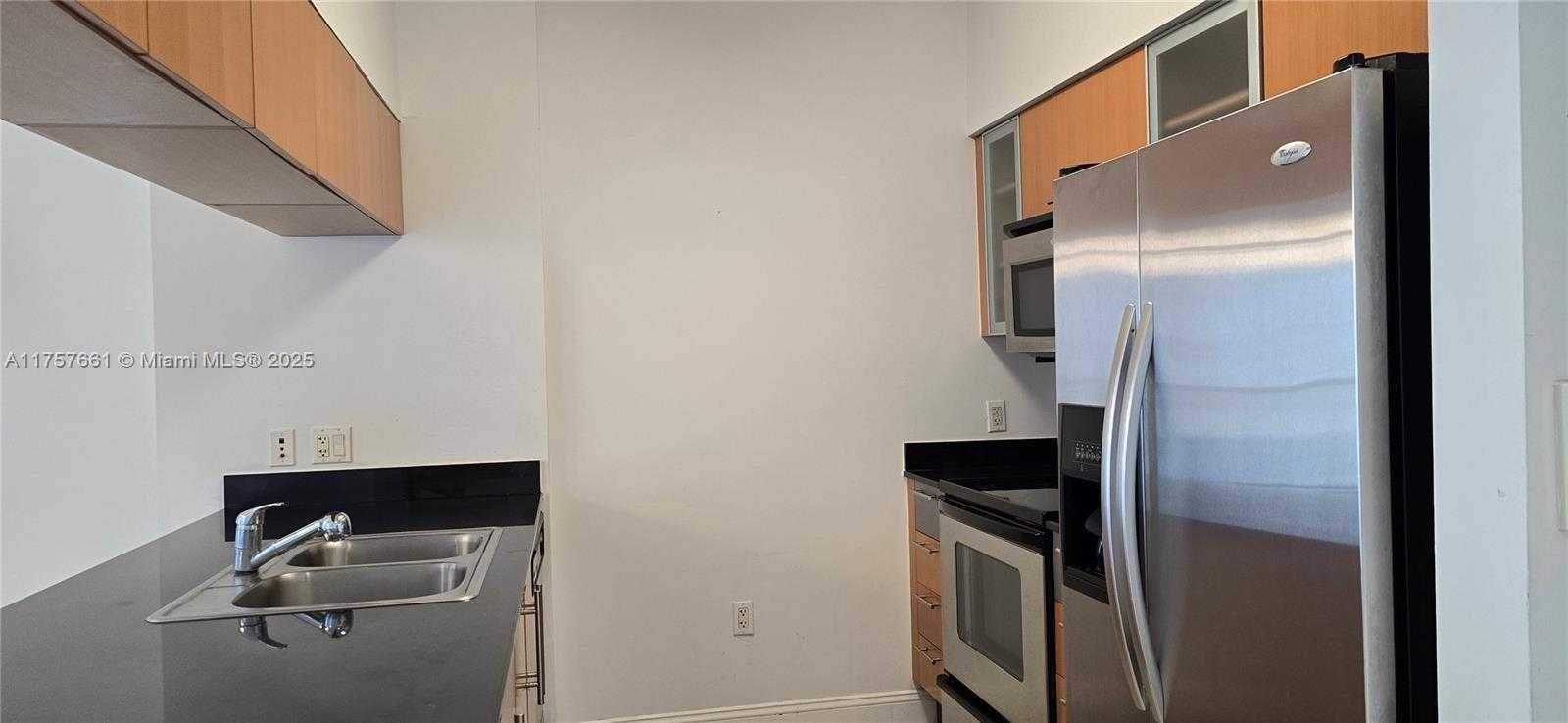 Small Image of 1750 NORTH BAYSHORE DR #1603, Miami Number 7