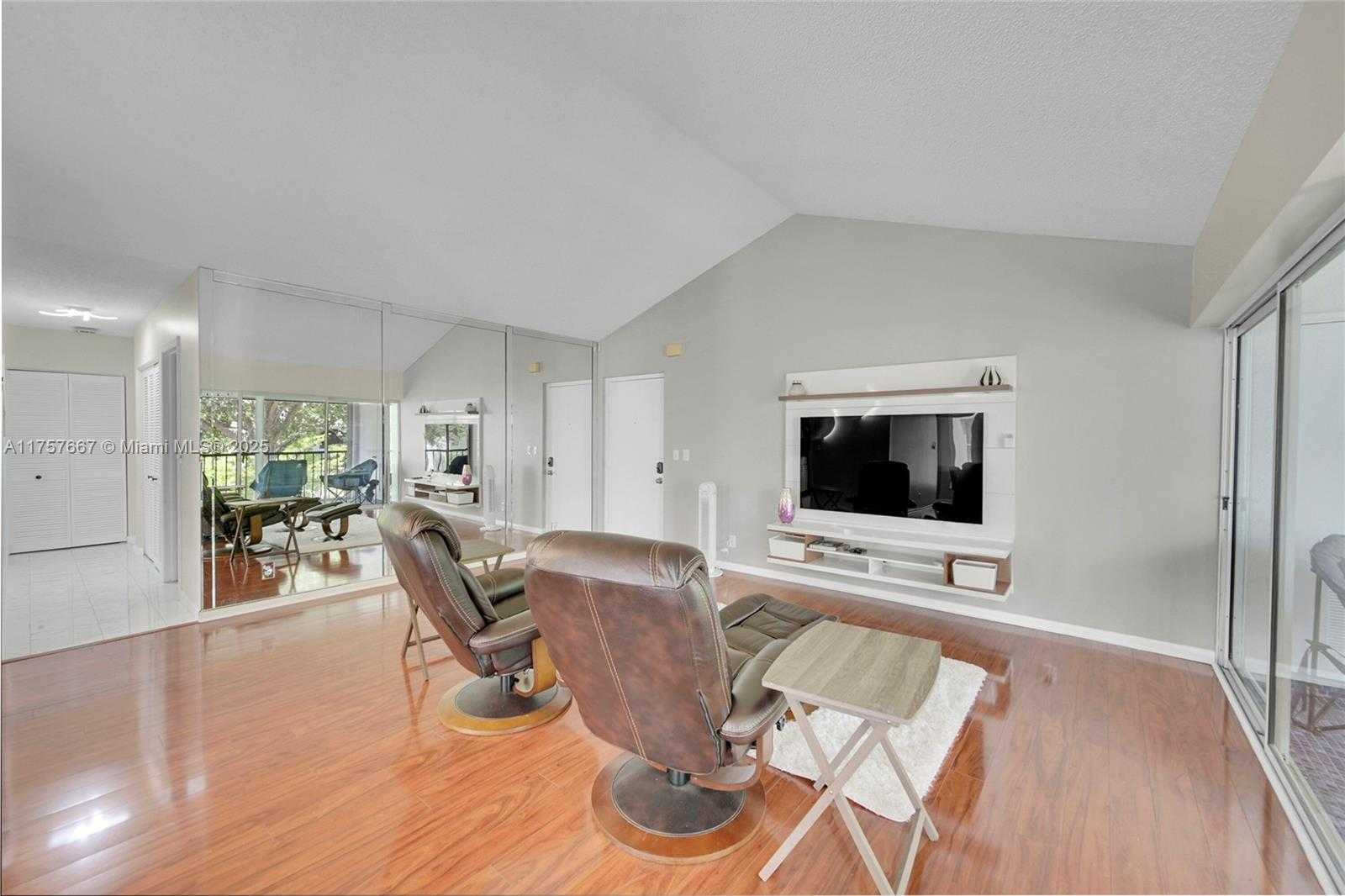 Small Image of 6237 OLD COURT RD #204, Boca Raton Number 6