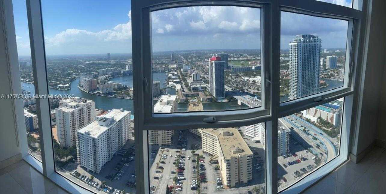 Small Image of 1830 SOUTH OCEAN DR #4407, Hallandale Beach Number 2