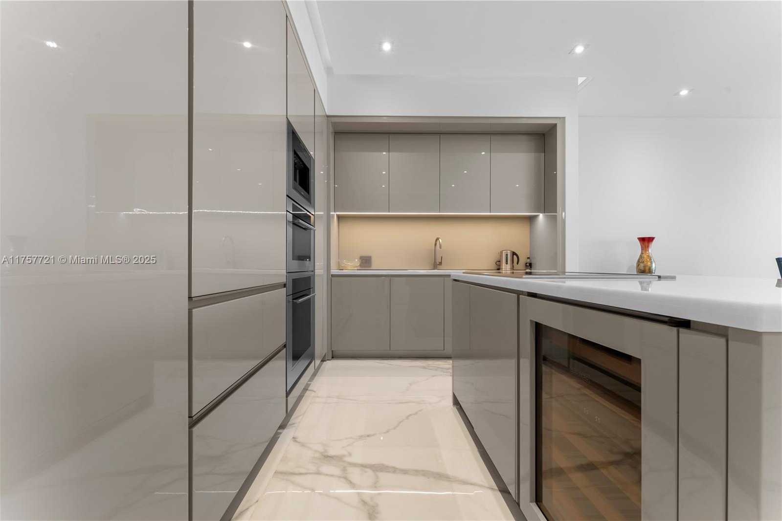Small Image of 18975 COLLINS AVE #3703, Sunny Isles Beach Number 15