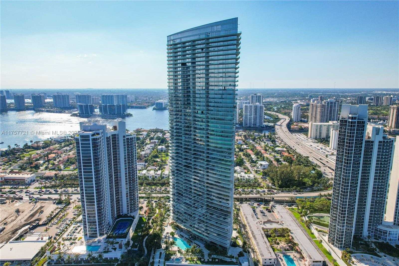 Small Image of 18975 COLLINS AVE #3703, Sunny Isles Beach Number 3