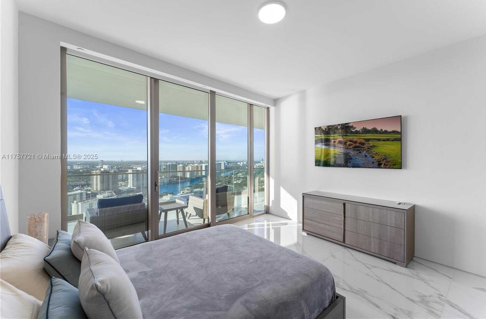 Small Image of 18975 COLLINS AVE #3703, Sunny Isles Beach Number 38