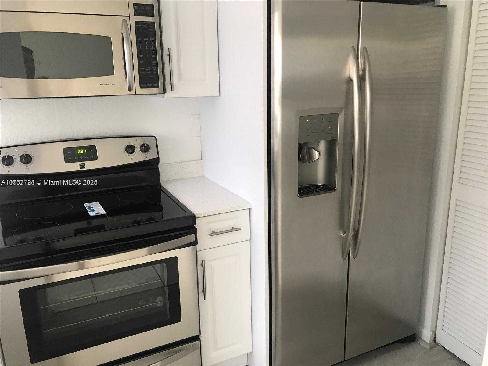 Small Image of 8463 NORTH WEST 4TH CT #8463, Miami Number 2