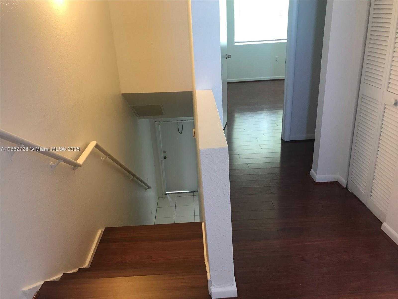 Small Image of 8463 NORTH WEST 4TH CT #8463, Miami Number 6