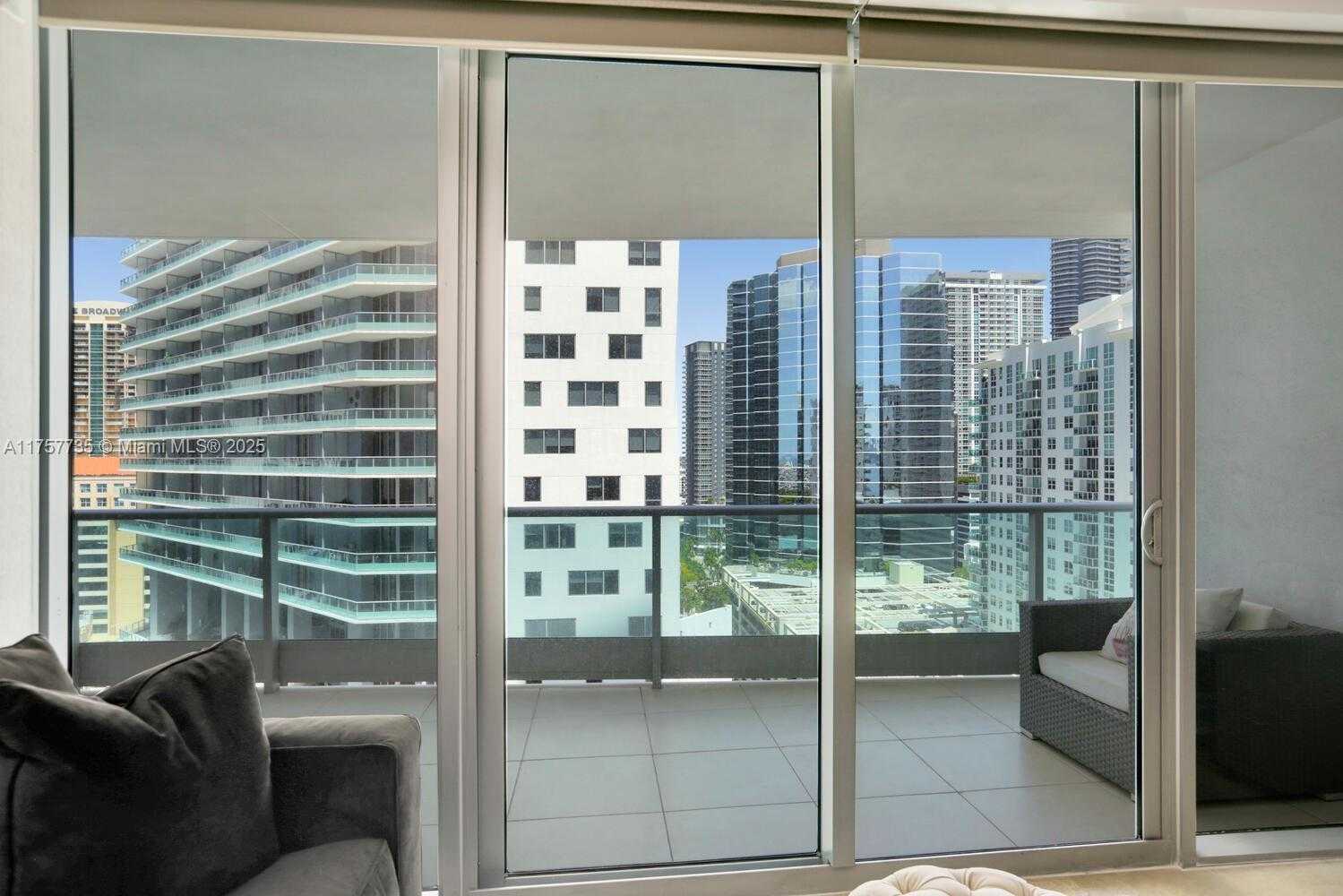 Small Image of 1331 BRICKELL BAY DR #1905, Miami Number 20