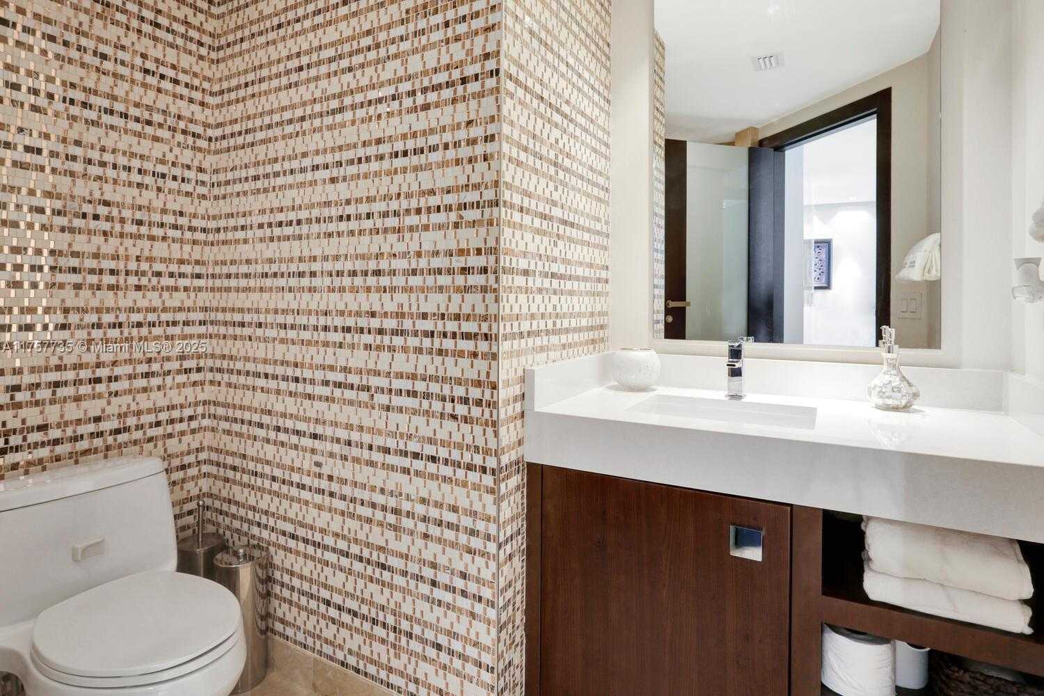 Small Image of 1331 BRICKELL BAY DR #1905, Miami Number 22