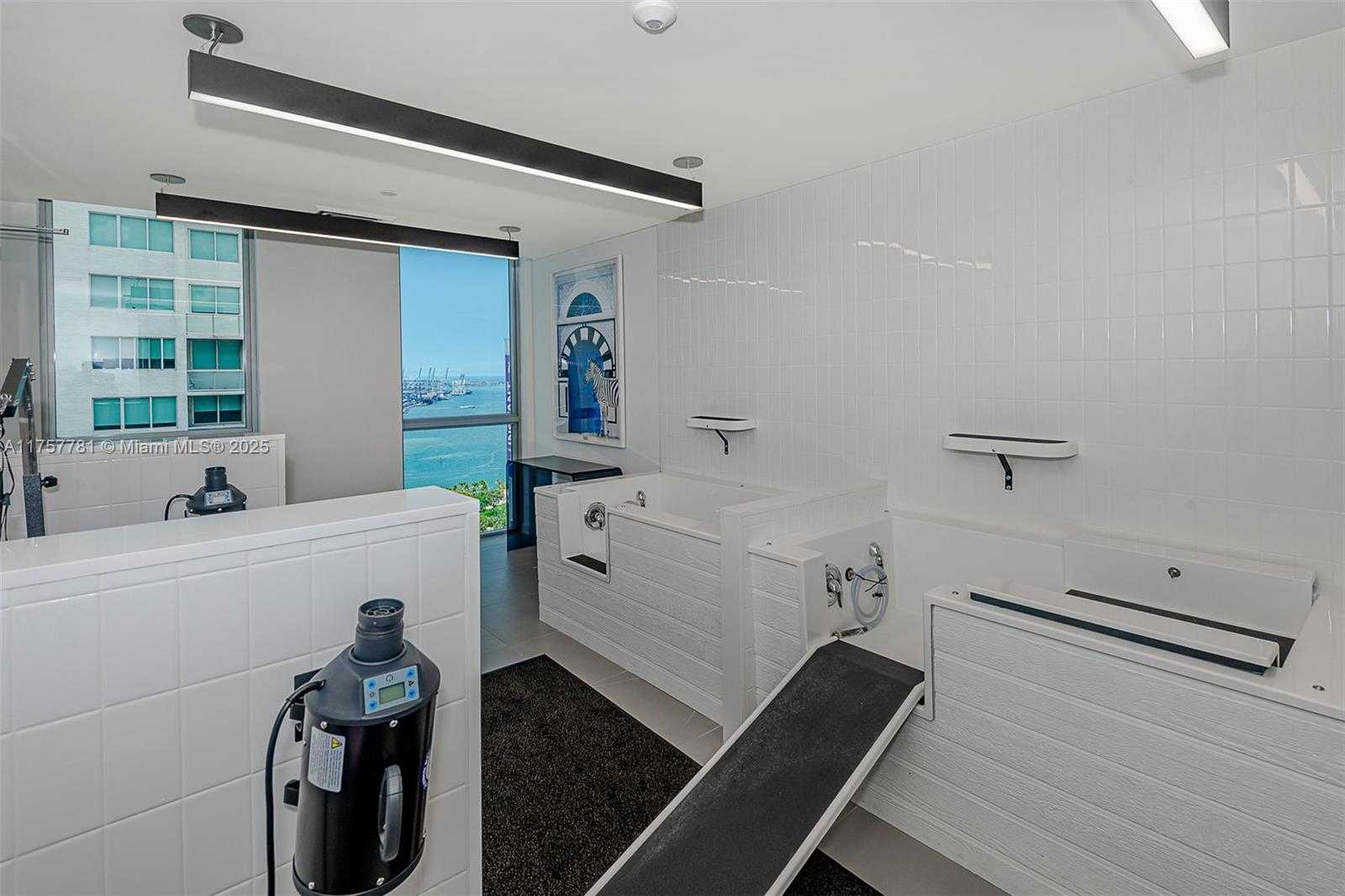 Small Image of 227 NORTH EAST 2ND ST #1805, Miami Number 24