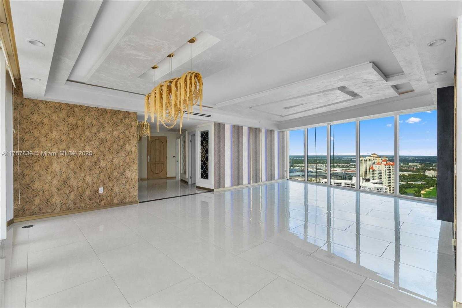 Small Image of 3370 HIDDEN BAY DR #3311, Aventura Number 11